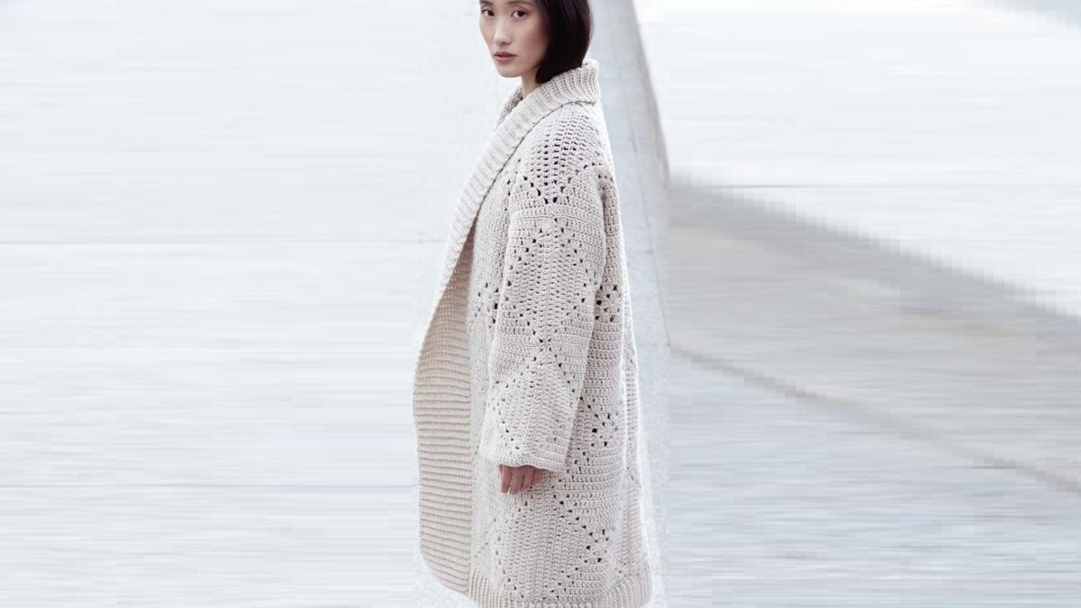 Ажурное пальто оверсаиз 