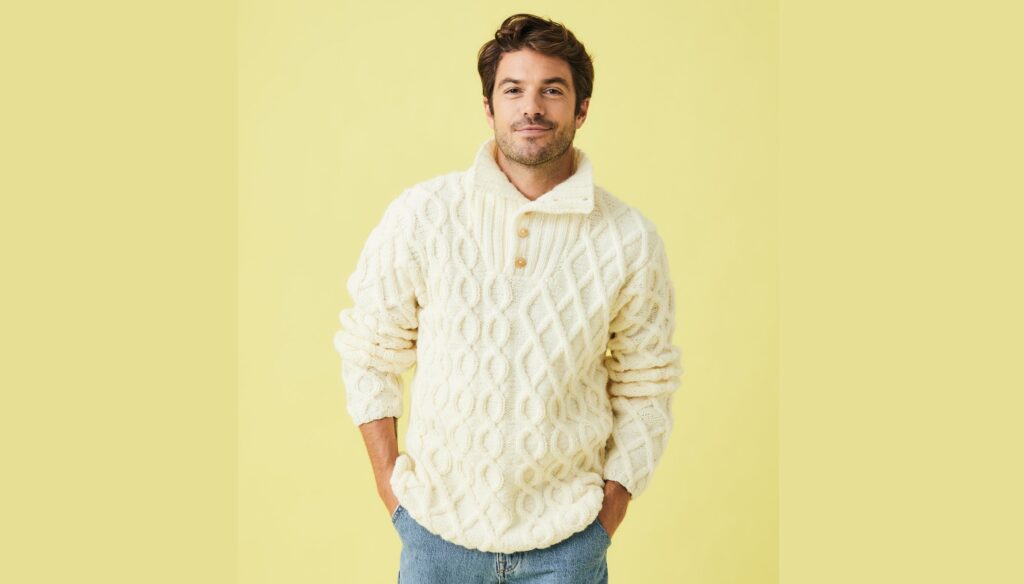 Мужской вязаный тройер