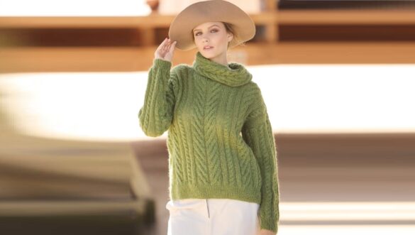 вязаный свитер