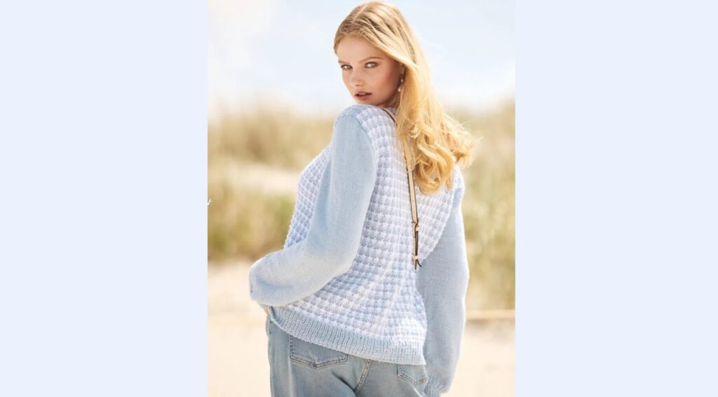 Пуловер со структурным узором