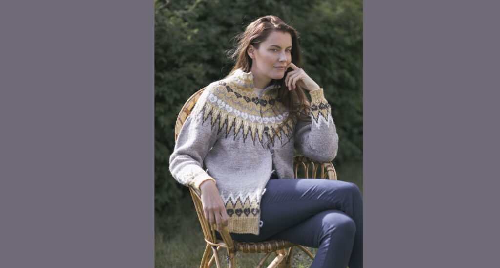 Прекрасная вязаная куртка